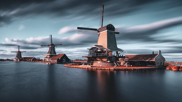 How to create your resume for applying for a job in the Netherlands
